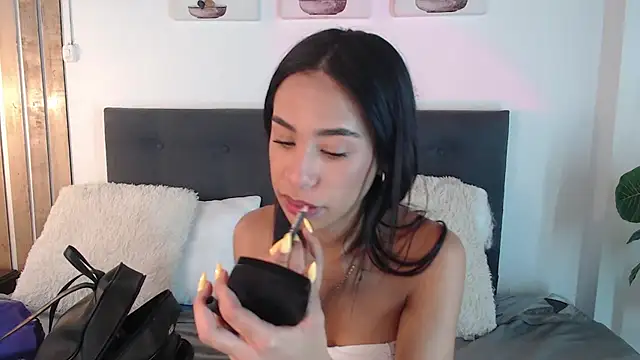 melissa becraft online show from September 25, 2025, 8:01 pm