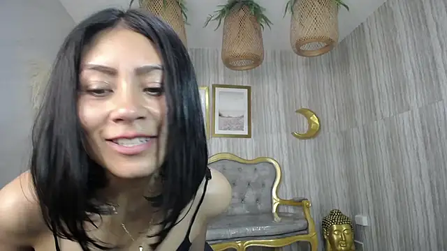 salome stockman s online show from February 13, 2025, 11:37 pm