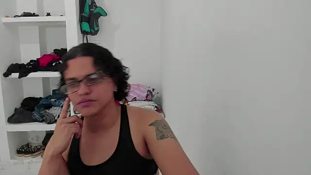 Snapshot of Diane_blossom chatting on September 22, 2025, 6:10 pm Diane blossom online show from September 22, 2025, 6:10 pm