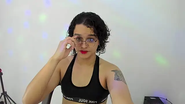 Snapshot of Diane_blossom chatting on October 23, 2025, 6:50 pm Diane blossom online show from October 23, 2025, 6:50 pm