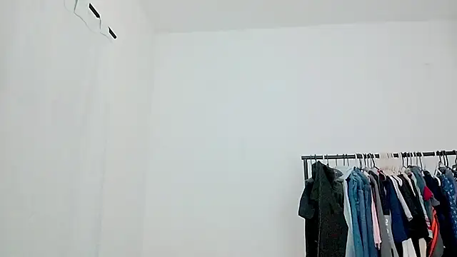 Diane blossom online show from February 21, 2026, 10:44 pm