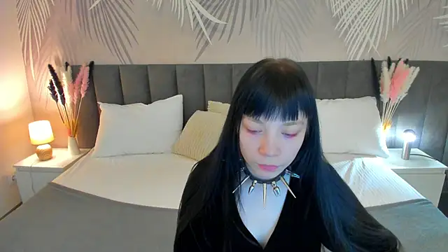Snapshot of SkinyJoyce chatting on March 7, 2025, 2:15 am SkinyJoyce online show from March 7, 2025, 2:15 am