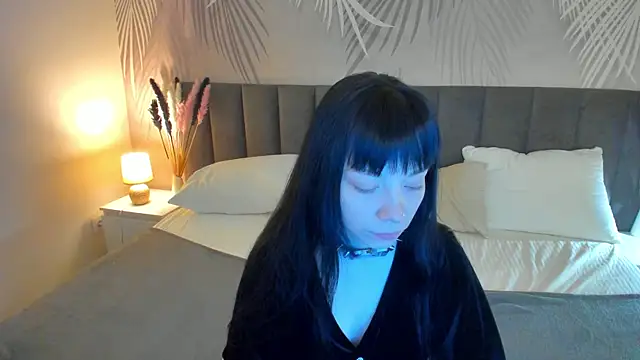 Snapshot of SkinyJoyce chatting on March 21, 2025, 1:45 am SkinyJoyce online show from March 21, 2025, 1:45 am