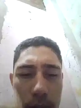 Snapshot of shuelldin chatting on February 8, 2025, 2:16 pm shuelldin online show from February 8, 2025, 2:16 pm