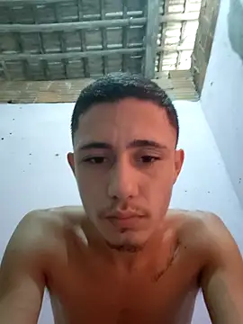 Snapshot of shuelldin chatting on October 12, 2025, 1:21 pm shuelldin online show from October 12, 2025, 1:21 pm