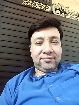 innocentboy1987 online show from March 22, 2026, 7:23 am