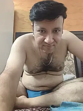 innocentboy1987 online show from July 1, 2026, 4:29 pm