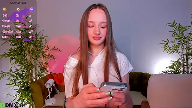 Snapshot of miiss__lulu chatting on May 25, 2026, 1:11 am miiss lulu online show from May 25, 2026, 1:11 am