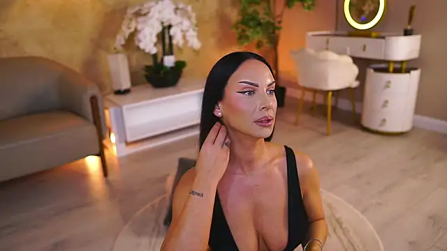 Snapshot of Dolce_Tentacion chatting on October 27, 2025, 10:08 am Dolce Tentacion online show from October 27, 2025, 10:08 am