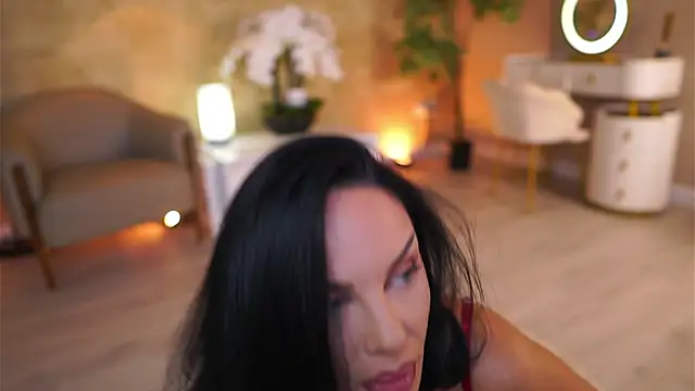 Snapshot of Dolce_Tentacion chatting on October 31, 2025, 10:27 am Dolce Tentacion online show from October 31, 2025, 10:27 am