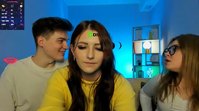 catherine kitty online show from November 10, 2025, 8:30 pm