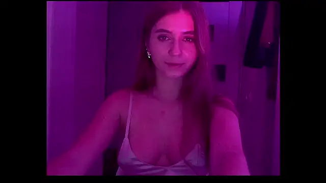 Snapshot of Nana_Rain chatting on November 9, 2025, 12:20 am Nana Rain online show from November 9, 2025, 12:20 am