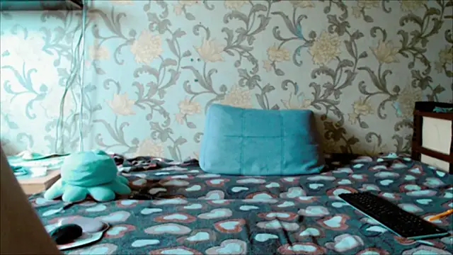 JennyStormy online show from October 10, 2025, 9:41 am