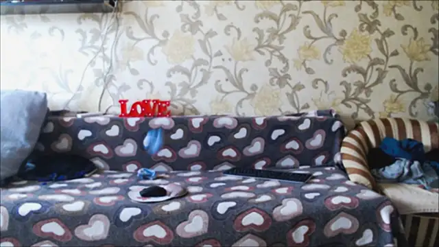 JennyStormy online show from October 18, 2025, 8:04 am