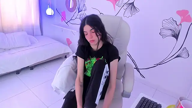 Isabela Fiorelli online show from March 10, 2025, 12:26 pm