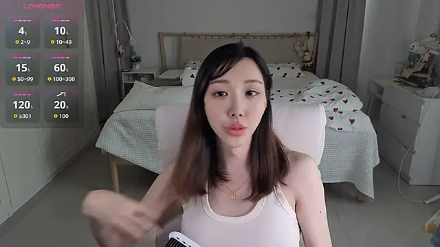 joycemilka online show from February 26, 2026, 6:34 am