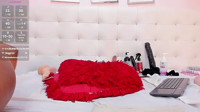 AgathaBladee online show from March 20, 2025, 5:47 pm