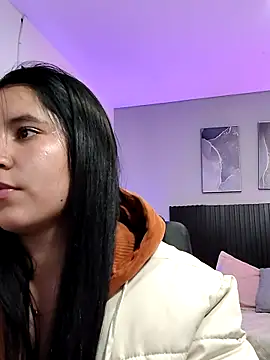 emily carter19 online show from March 12, 2025, 12:53 am