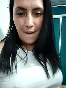 dulce valeriaa online show from March 2, 2025, 4:07 am