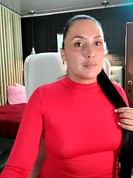 dulce valeriaa online show from March 6, 2025, 10:26 pm