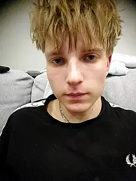 And25bn online show from October 20, 2025, 9:15 pm