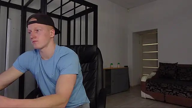 Jacob Devon online show from March 10, 2025, 1:43 pm