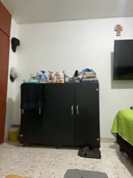 Snapshot of Carola-Ross chatting on October 26, 2025, 4:57 pm Carola-Ross online show from October 26, 2025, 4:57 pm