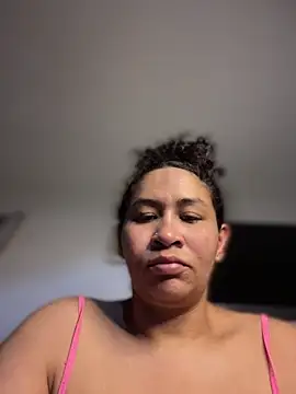 Carola-Ross online show from July 4, 2026, 12:00 pm