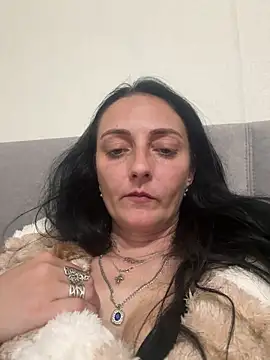 Miroslava1247 online show from May 8, 2026, 7:52 pm