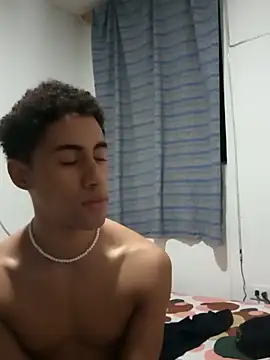 BrawnLove02 online show from February 16, 2025, 3:47 am