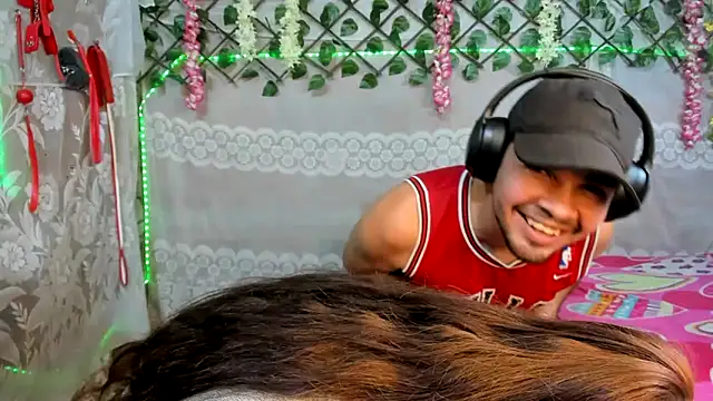 leandro49112 online show from October 24, 2025, 11:01 pm