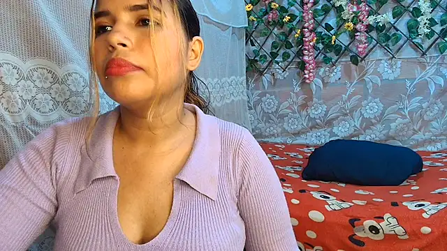 leandro49112 online show from June 12, 2026, 3:22 pm