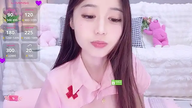 Snapshot of AsiaElf chatting on November 18, 2025, 2:43 pm AsiaElf online show from November 18, 2025, 2:43 pm