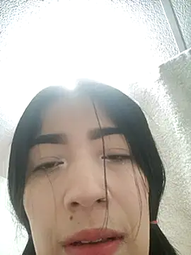 kimbadazz online show from February 28, 2025, 4:54 am