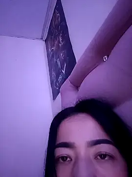 kimbadazz online show from October 23, 2025, 9:35 pm