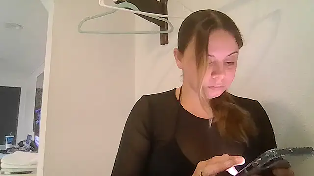 ShysluutGia online show from June 30, 2026, 12:22 am