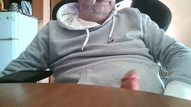 Snapshot of lanata chatting on February 21, 2025, 3:43 pm lanata online show from February 21, 2025, 3:43 pm