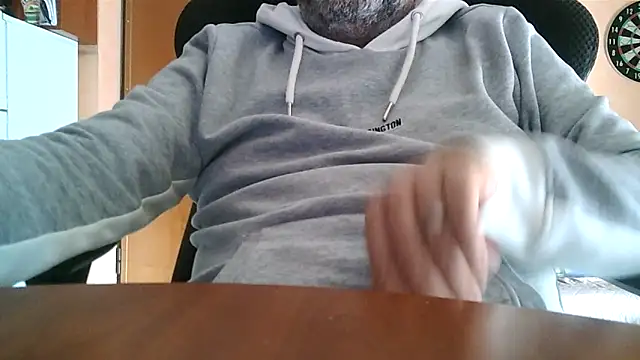 Snapshot of lanata chatting on March 11, 2025, 3:56 pm lanata online show from March 11, 2025, 3:56 pm
