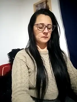 Snapshot of Alanna_11 chatting on September 23, 2025, 3:31 am Alanna 11 online show from September 23, 2025, 3:31 am