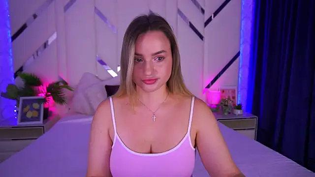 Snapshot of LindsieGreyy chatting on September 27, 2025, 6:07 am LindsieGreyy online show from September 27, 2025, 6:07 am