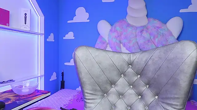 Snapshot of miss___angel chatting on October 22, 2025, 6:07 pm miss angel online show from October 22, 2025, 6:07 pm