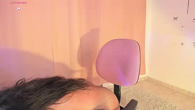 Snapshot of Nataylayla chatting on October 11, 2025, 9:35 pm Nataylayla online show from October 11, 2025, 9:35 pm