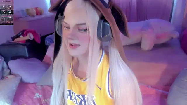 Snapshot of Angelica_Reborn chatting on October 20, 2025, 6:19 pm Angelica Reborn online show from October 20, 2025, 6:19 pm