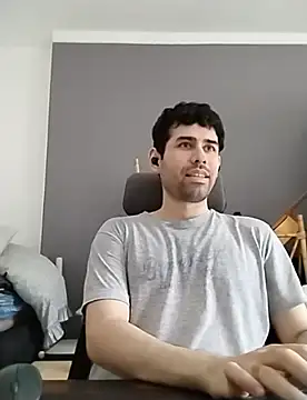 danicrux online show from March 5, 2025, 9:16 am