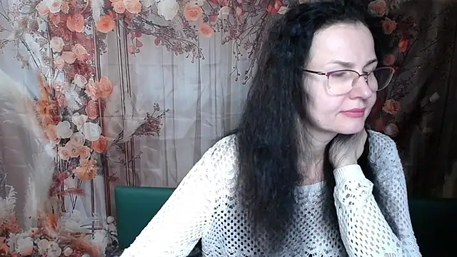 Miroslava Happi online show from February 13, 2026, 6:53 am