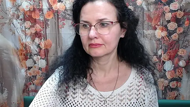 Miroslava Happi online show from April 23, 2026, 12:29 pm