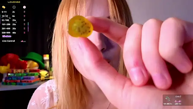 Snapshot of Hisoka_akerley chatting on September 21, 2025, 6:42 pm Hisoka akerley online show from September 21, 2025, 6:42 pm