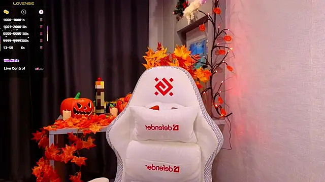 Snapshot of Hisoka_akerley chatting on October 25, 2025, 6:35 pm Hisoka akerley online show from October 25, 2025, 6:35 pm