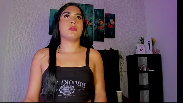 Snapshot of Selena_fox7 chatting on September 10, 2025, 4:45 am Selena fox7 online show from September 10, 2025, 4:45 am