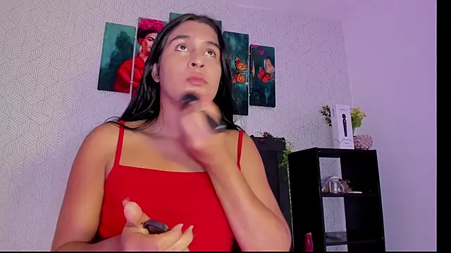 Selena fox7 online show from September 11, 2025, 3:50 am